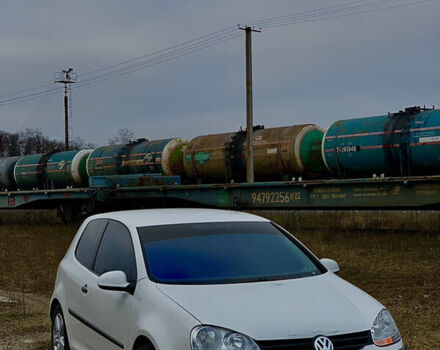 Білий Фольксваген Гольф, об'ємом двигуна 1.6 л та пробігом 280 тис. км за 4500 $, фото 8 на Automoto.ua