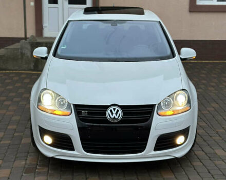 Белый Фольксваген Гольф, объемом двигателя 1.6 л и пробегом 215 тыс. км за 6500 $, фото 144 на Automoto.ua