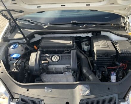 Білий Фольксваген Гольф, об'ємом двигуна 1.4 л та пробігом 180 тис. км за 5750 $, фото 18 на Automoto.ua