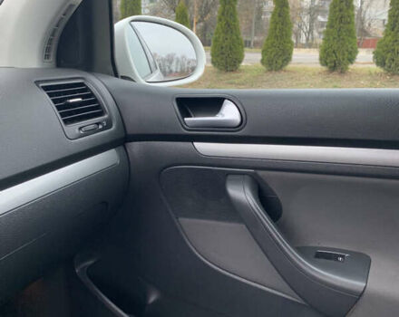 Белый Фольксваген Гольф, объемом двигателя 1.4 л и пробегом 181 тыс. км за 5570 $, фото 36 на Automoto.ua