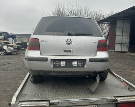 Белый Фольксваген Гольф, объемом двигателя 2.5 л и пробегом 213 тыс. км за 1500 $, фото 1 на Automoto.ua