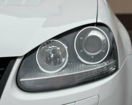 Белый Фольксваген Гольф, объемом двигателя 1.6 л и пробегом 215 тыс. км за 6500 $, фото 60 на Automoto.ua