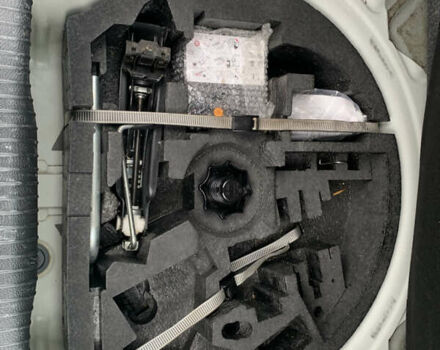 Белый Фольксваген Гольф, объемом двигателя 1.4 л и пробегом 181 тыс. км за 5570 $, фото 63 на Automoto.ua