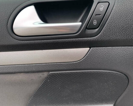 Белый Фольксваген Гольф, объемом двигателя 1.4 л и пробегом 181 тыс. км за 5570 $, фото 40 на Automoto.ua