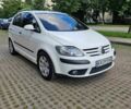 Белый Фольксваген Гольф, объемом двигателя 1.97 л и пробегом 265 тыс. км за 7100 $, фото 1 на Automoto.ua