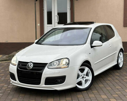 Белый Фольксваген Гольф, объемом двигателя 1.6 л и пробегом 215 тыс. км за 6500 $, фото 16 на Automoto.ua