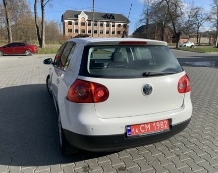 Білий Фольксваген Гольф, об'ємом двигуна 1.4 л та пробігом 180 тис. км за 5750 $, фото 6 на Automoto.ua