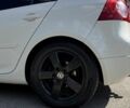 Белый Фольксваген Гольф, объемом двигателя 1.4 л и пробегом 224 тыс. км за 5013 $, фото 7 на Automoto.ua