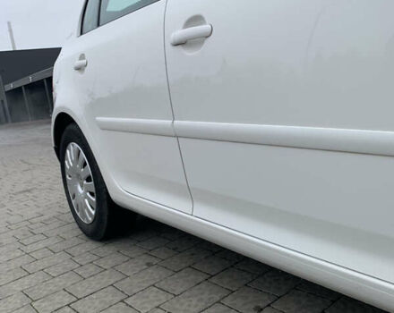 Белый Фольксваген Гольф, объемом двигателя 1.4 л и пробегом 181 тыс. км за 5570 $, фото 51 на Automoto.ua