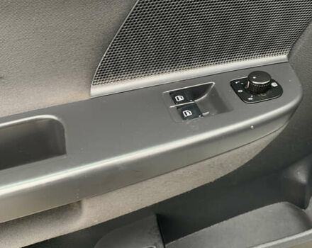 Белый Фольксваген Гольф, объемом двигателя 1.4 л и пробегом 181 тыс. км за 5570 $, фото 65 на Automoto.ua