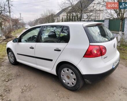 Белый Фольксваген Гольф, объемом двигателя 1.4 л и пробегом 222 тыс. км за 5400 $, фото 4 на Automoto.ua