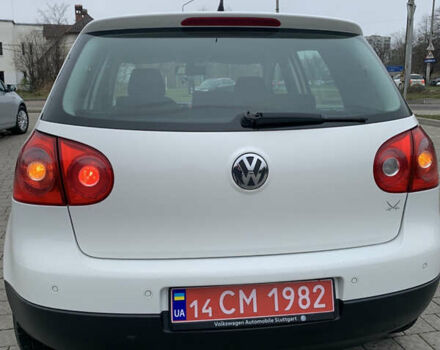 Белый Фольксваген Гольф, объемом двигателя 1.4 л и пробегом 181 тыс. км за 5570 $, фото 15 на Automoto.ua