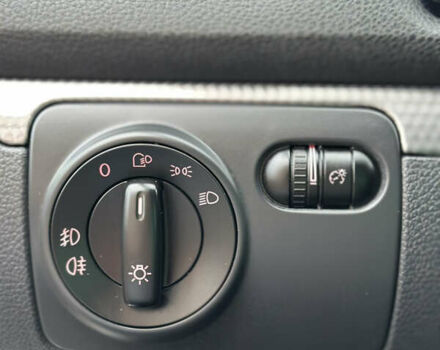 Белый Фольксваген Гольф, объемом двигателя 1.6 л и пробегом 215 тыс. км за 6500 $, фото 116 на Automoto.ua