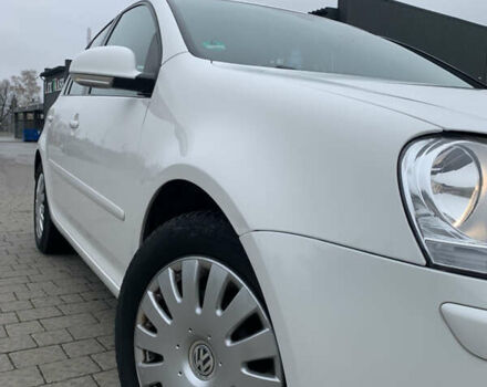 Белый Фольксваген Гольф, объемом двигателя 1.4 л и пробегом 181 тыс. км за 5570 $, фото 47 на Automoto.ua