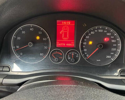 Белый Фольксваген Гольф, объемом двигателя 1.4 л и пробегом 197 тыс. км за 6500 $, фото 7 на Automoto.ua