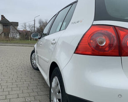 Белый Фольксваген Гольф, объемом двигателя 1.4 л и пробегом 181 тыс. км за 5570 $, фото 17 на Automoto.ua