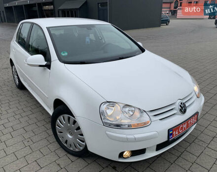 Белый Фольксваген Гольф, объемом двигателя 1.4 л и пробегом 181 тыс. км за 5570 $, фото 52 на Automoto.ua