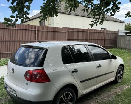 Білий Фольксваген Гольф, об'ємом двигуна 1.6 л та пробігом 65 тис. км за 10000 $, фото 6 на Automoto.ua