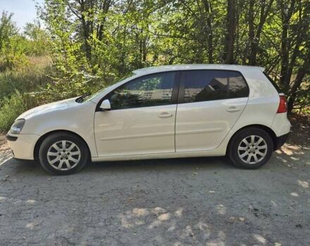 Белый Фольксваген Гольф, объемом двигателя 1.4 л и пробегом 227 тыс. км за 8300 $, фото 3 на Automoto.ua