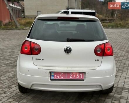 Белый Фольксваген Гольф, объемом двигателя 1.4 л и пробегом 195 тыс. км за 7200 $, фото 7 на Automoto.ua