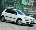 Белый Фольксваген Гольф, объемом двигателя 1.6 л и пробегом 305 тыс. км за 5200 $, фото 1 на Automoto.ua
