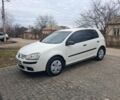 Белый Фольксваген Гольф, объемом двигателя 1.6 л и пробегом 280 тыс. км за 4500 $, фото 1 на Automoto.ua