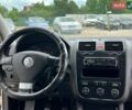 Белый Фольксваген Гольф, объемом двигателя 1.6 л и пробегом 305 тыс. км за 5200 $, фото 14 на Automoto.ua