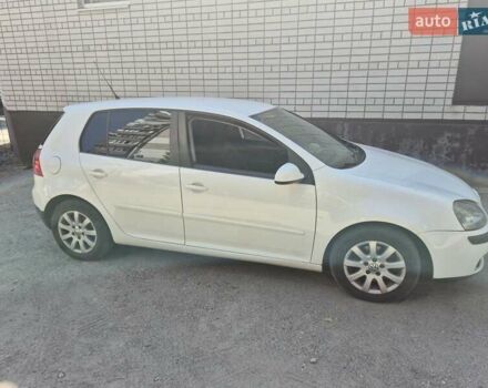 Белый Фольксваген Гольф, объемом двигателя 1.4 л и пробегом 227 тыс. км за 8300 $, фото 2 на Automoto.ua
