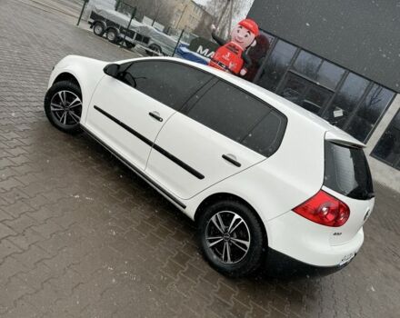 Білий Фольксваген Гольф, об'ємом двигуна 1.6 л та пробігом 65 тис. км за 10000 $, фото 3 на Automoto.ua