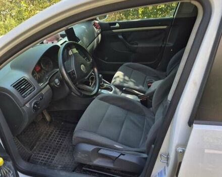 Белый Фольксваген Гольф, объемом двигателя 1.4 л и пробегом 227 тыс. км за 8300 $, фото 8 на Automoto.ua