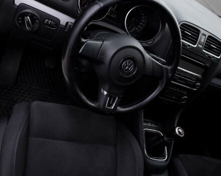 Белый Фольксваген Гольф, объемом двигателя 1.39 л и пробегом 225 тыс. км за 8199 $, фото 15 на Automoto.ua