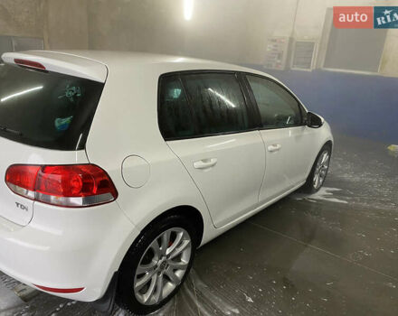 Белый Фольксваген Гольф, объемом двигателя 1.6 л и пробегом 310 тыс. км за 6500 $, фото 7 на Automoto.ua