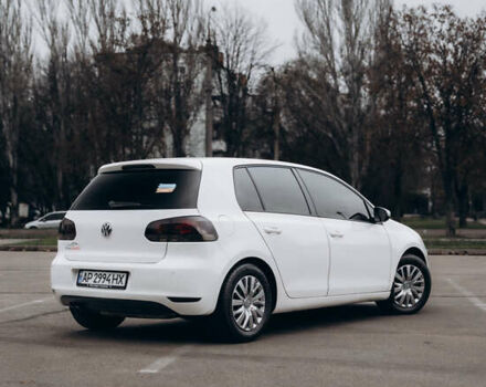 Белый Фольксваген Гольф, объемом двигателя 1.39 л и пробегом 225 тыс. км за 8199 $, фото 6 на Automoto.ua