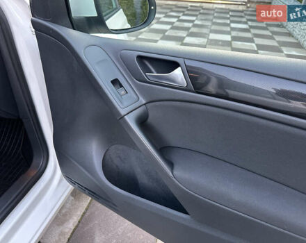 Белый Фольксваген Гольф, объемом двигателя 1.8 л и пробегом 103 тыс. км за 8500 $, фото 60 на Automoto.ua