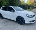 Белый Фольксваген Гольф, объемом двигателя 1.4 л и пробегом 180 тыс. км за 7500 $, фото 1 на Automoto.ua