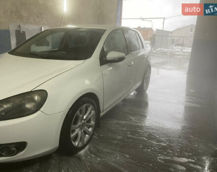 Белый Фольксваген Гольф, объемом двигателя 1.6 л и пробегом 310 тыс. км за 6500 $, фото 4 на Automoto.ua