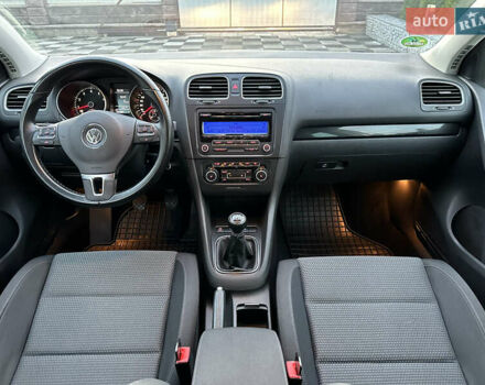 Белый Фольксваген Гольф, объемом двигателя 1.8 л и пробегом 103 тыс. км за 8500 $, фото 73 на Automoto.ua