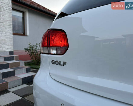 Белый Фольксваген Гольф, объемом двигателя 1.8 л и пробегом 103 тыс. км за 8500 $, фото 19 на Automoto.ua