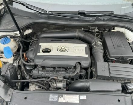 Білий Фольксваген Гольф, об'ємом двигуна 1.8 л та пробігом 250 тис. км за 7800 $, фото 15 на Automoto.ua