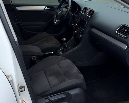 Білий Фольксваген Гольф, об'ємом двигуна 1.4 л та пробігом 273 тис. км за 7700 $, фото 11 на Automoto.ua