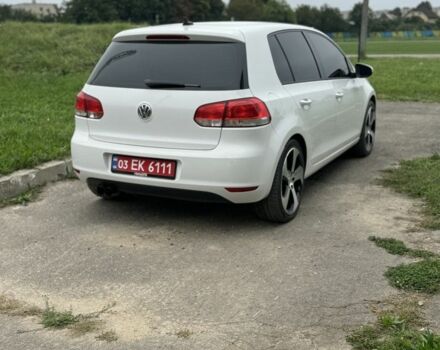 Білий Фольксваген Гольф, об'ємом двигуна 1.8 л та пробігом 250 тис. км за 7800 $, фото 1 на Automoto.ua
