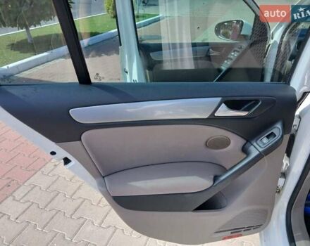 Белый Фольксваген Гольф, объемом двигателя 1.4 л и пробегом 162 тыс. км за 6999 $, фото 9 на Automoto.ua