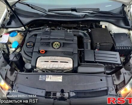 Білий Фольксваген Гольф, об'ємом двигуна 1.4 л та пробігом 273 тис. км за 7700 $, фото 2 на Automoto.ua