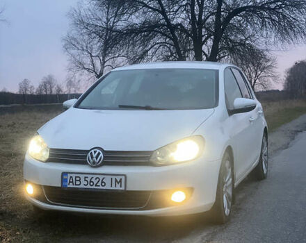 Белый Фольксваген Гольф, объемом двигателя 1.6 л и пробегом 310 тыс. км за 6500 $, фото 2 на Automoto.ua