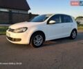 Белый Фольксваген Гольф, объемом двигателя 1.6 л и пробегом 258 тыс. км за 5800 $, фото 1 на Automoto.ua