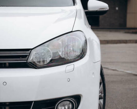 Белый Фольксваген Гольф, объемом двигателя 1.39 л и пробегом 225 тыс. км за 8199 $, фото 12 на Automoto.ua