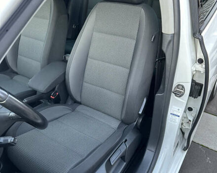 Белый Фольксваген Гольф, объемом двигателя 1.8 л и пробегом 103 тыс. км за 8500 $, фото 31 на Automoto.ua