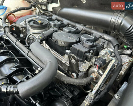 Белый Фольксваген Гольф, объемом двигателя 1.8 л и пробегом 103 тыс. км за 8500 $, фото 91 на Automoto.ua