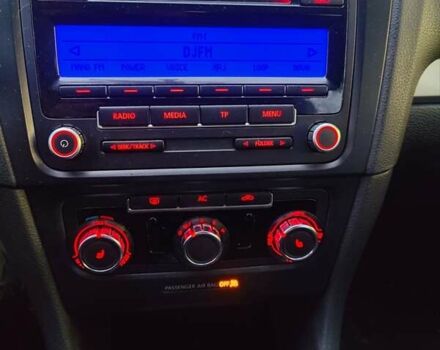 Белый Фольксваген Гольф, объемом двигателя 1.4 л и пробегом 200 тыс. км за 5850 $, фото 16 на Automoto.ua