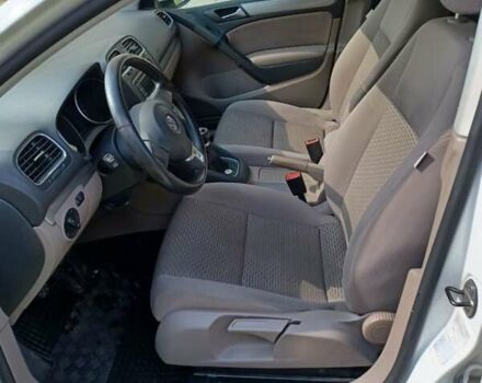 Белый Фольксваген Гольф, объемом двигателя 1.4 л и пробегом 162 тыс. км за 6999 $, фото 13 на Automoto.ua